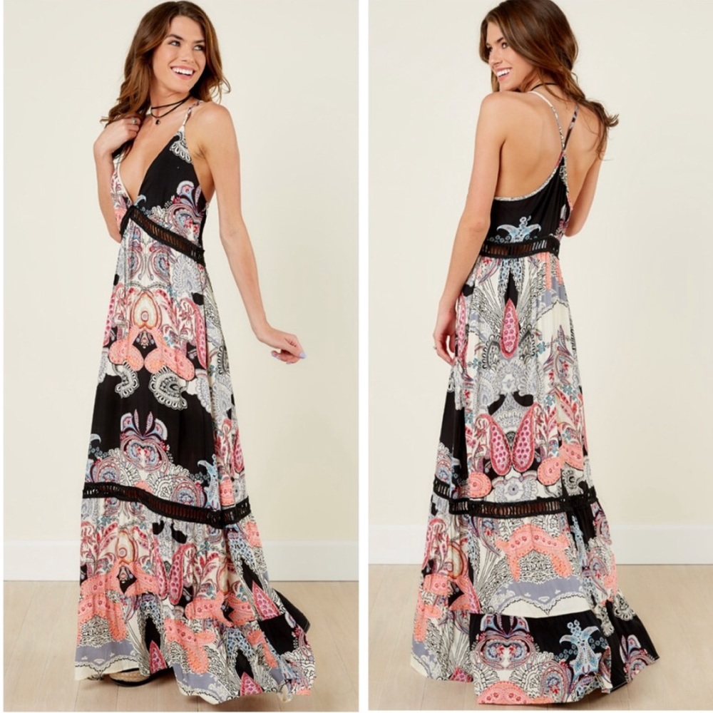 NEW Gorgeous Maxi Dress